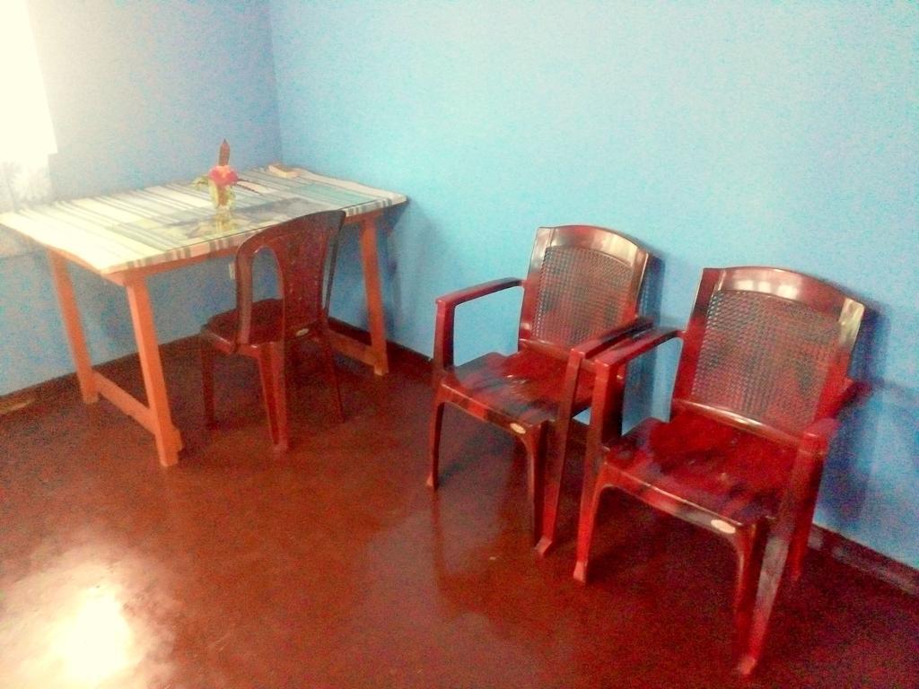 Hikkaduwa Home Stay Phòng bức ảnh