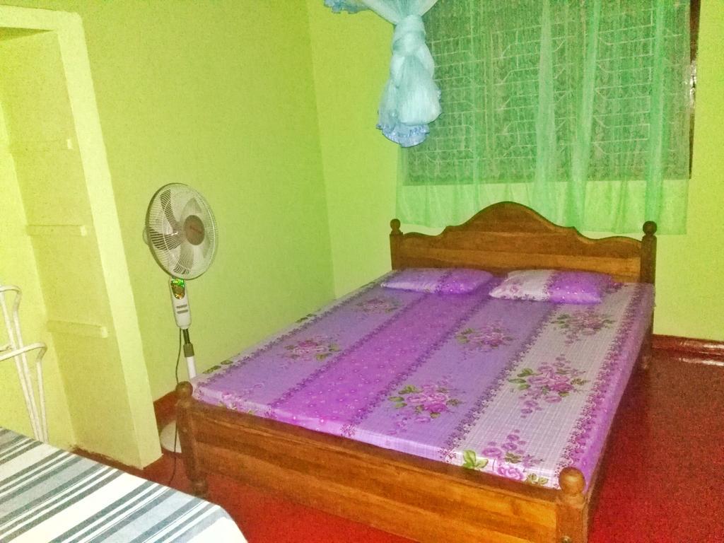 Hikkaduwa Home Stay Ngoại thất bức ảnh