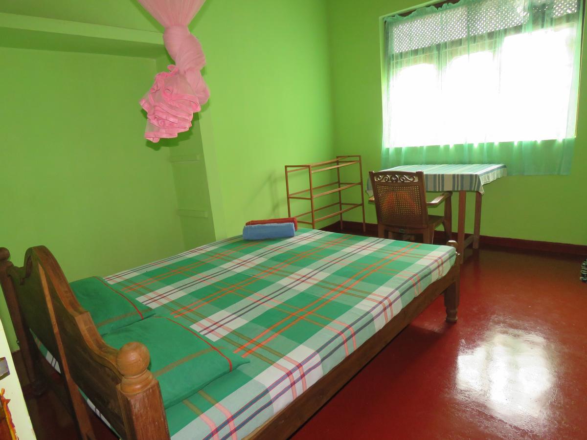 Hikkaduwa Home Stay Ngoại thất bức ảnh